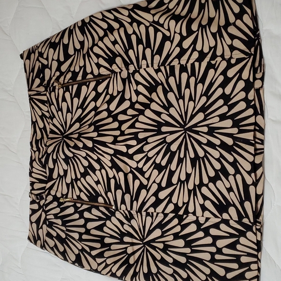 TALBOTS Printed Pencil Plus size Skirt 14 Brown - Picture 7 of 9